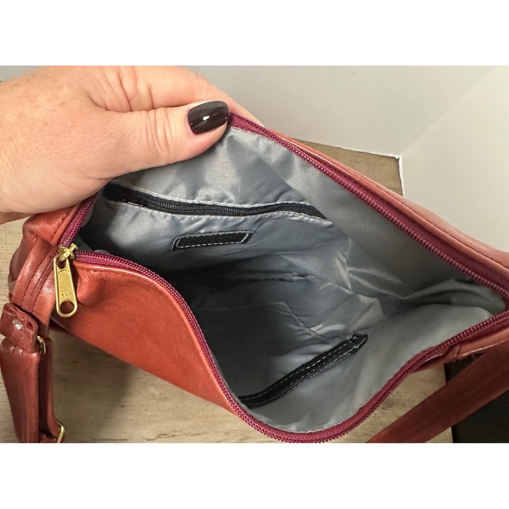 WASTED‎ BELT SEATTLE Pink Leather Crossbody Bag Adjustable Strap Zipper Pockets - Picture 3 of 10